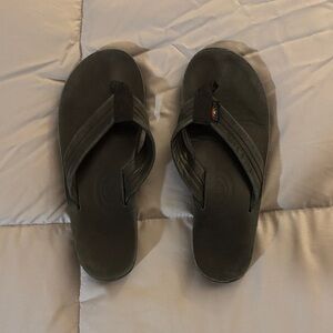 Black Rainbow Sandals Women's size 7.5